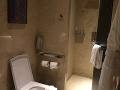 -广州天河希尔顿酒店