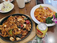 -贵宾庄炸酱面·韩式料理(高区店)