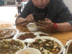 -黄牛肉馆·皖南土菜