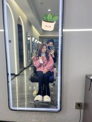 -苑苑发型设计