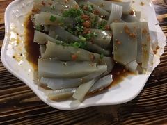 -小锅巴纳西餐厅