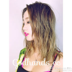 68f429d2jw1ejpc838jzlj218g18gal1-God Hands发型设计复古会所