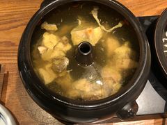 -云海肴·汽锅鸡·云南菜(天山百盛优客店)