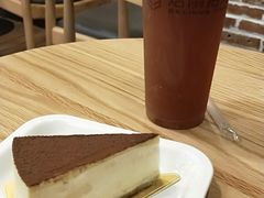 -焙丽拾光(麦凯乐直营店)