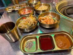 -釜山火炉·海鲜烤肉(紫藤路店)