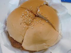 猪扒包-旺角宝港式茶餐厅(寮步店)