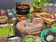 -唯成•韩国炭火烤肉 유성고기