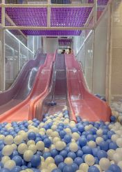 -奈尔宝·儿童乐园·亲子餐厅(华采天地店)