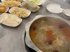 -光头药膳鸡(莱茵小镇店)