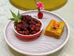 -山明水秀大饭店