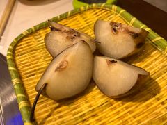 -靠山屯东北铁锅炖(东北菜，古美西路店)