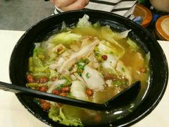 -龙记桂林米粉(财满街店)