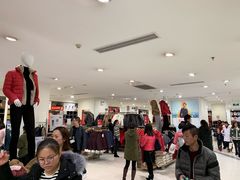 -优衣库(重庆星光时代广场店)