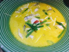 QQ酸汤鱼-蜜桃餐厅·江浙融合菜(荟聚购物中心店)