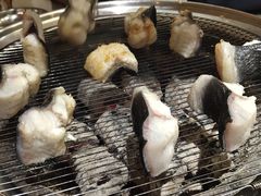 -围炉肉舍•炭烤活鳗•丹东海鲜烤肉(步行街店)