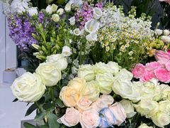 -FEI FEI FLOWER鲜花店·气球派对·宝宝宴布置(虹口德必运动Loft店)