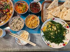 -一个勺子新疆锡伯主题私房菜(红墙巷49号院店)