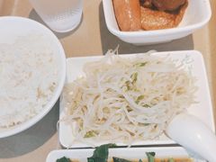 -老乡鸡(西岸凤巢店)