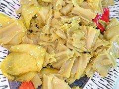 -天天向上素食餐厅(五台山店)