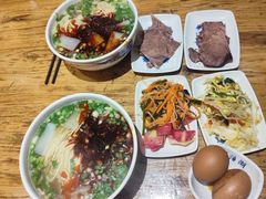 -思泊湖牛肉面(兰州总店)