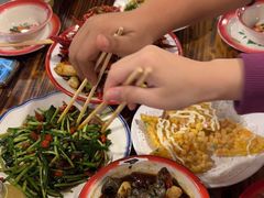 -冶建镜子·老南昌大排档·江西虾王(总店)