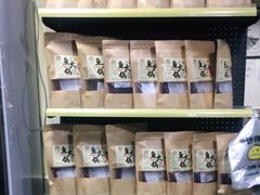 零售区-老船夫石锅苗苗鱼·老字号(三道堰总店)