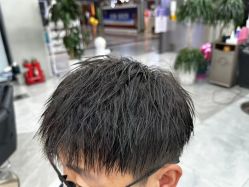 -ON STAR SALON