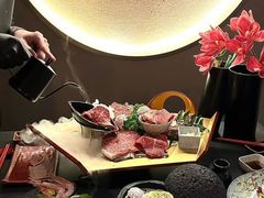 -铭牛烧肉·和牛海鲜自助(高新月牙湖店)