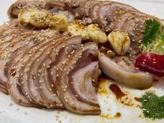 拍蒜猪元蹄-龙禧渔村酒楼