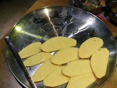 -老炉家木炭烤肉(长江国际店)