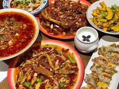 -柴窝堡22号辣子鸡·传承新疆菜