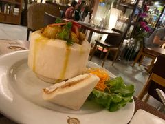 -Thai Pothong Restaurant