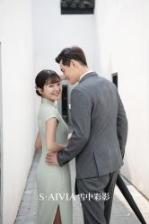 -雪中彩影婚纱摄影·微光艺术中心