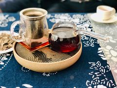 普洱茶-菩提树咖啡馆日咖晚酒(龙湖店)