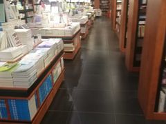-西西弗书店&矢量咖啡(壹方购物中心店)