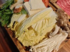 -满满初牛·炭烧牛肉专门店(国大店)