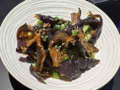 -粉墨特色菜·烧烤音乐酒馆