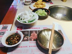 -老佛爷炭火蛙锅直营(清滨路总店)