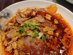 -万重锦·人文川菜馆(骡马市店)