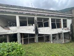 -四川汶川特大地震漩口中学遗址