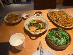爆炒牛肉-麽麽家•爆炒牛肉饭(景瑞时光里店)