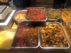 -聚合鑫东北熏酱熟食麻辣面(长阳店)