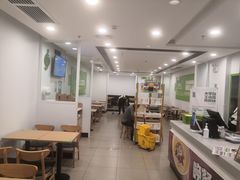 大堂-老乡鸡(亳州路天庆大厦店)