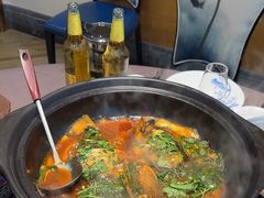 -香山湖家家宴(中山陵店)