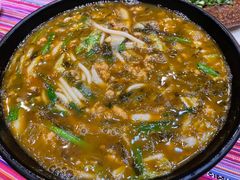 小锅米线-香巴拉云南餐厅(华莱坞店)