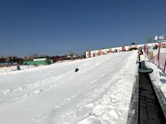 -华彬猛犸滑雪场
