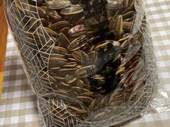 核桃味瓜子-琦王花生(南浦大桥沃尔玛店)