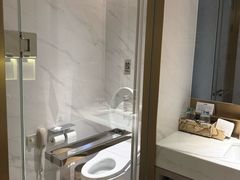 -苏州金鸡湖中茵皇冠假日酒店