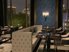 靠窗位-上海苏宁宝丽嘉酒店·Cafe Bellagio西餐厅