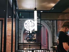 -江边城外烤全鱼(世茂广场店)